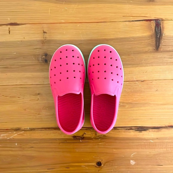 Other - People Footwear kids size toddler 10‎ waterproof shoes